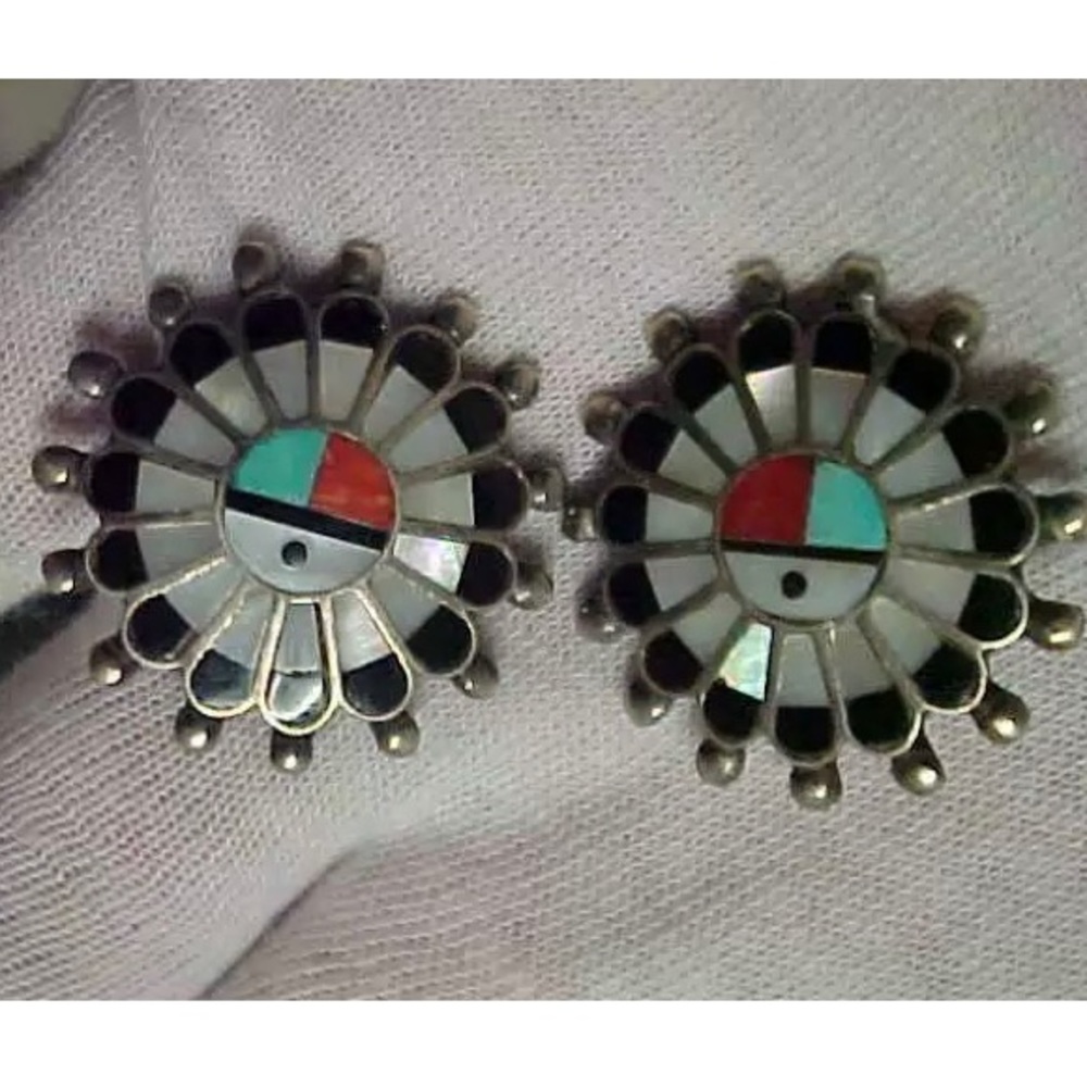 Vintage Zuni Mother of Pearl Sun Face Earrings